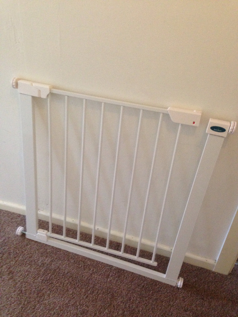 babystart baby gate
